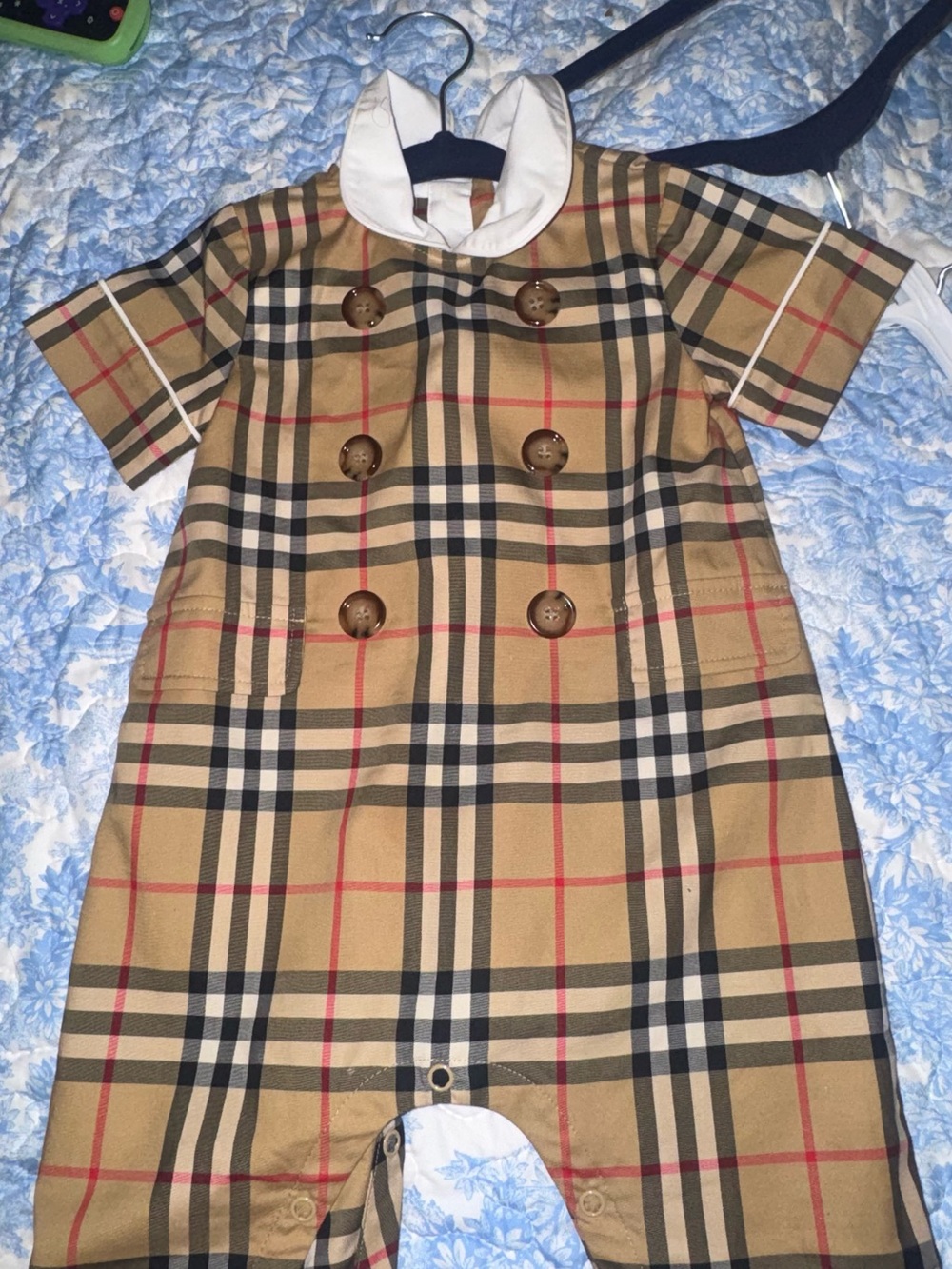 Burberry Classic Plaid Kids with White Collar